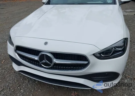 2025 Mercedes-Benz C 300 from USA, damaged, VIN W1KAF4HB5SR295598